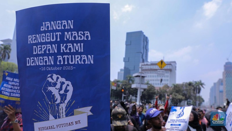 Mahkamah Konstitusi Tidak Konsisten