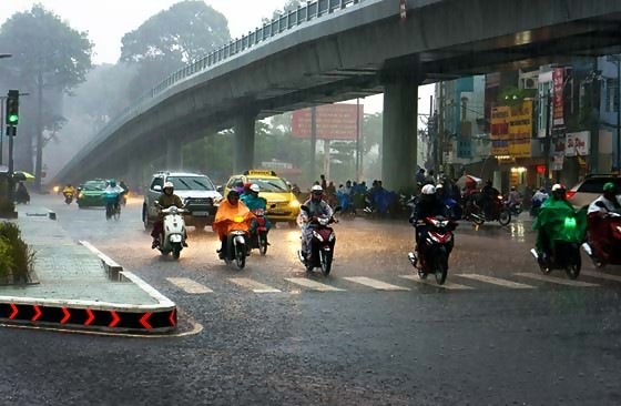 Prakiraan Cuaca Hari ini: Sebagian Jakarta Akan Diguyur Hujan