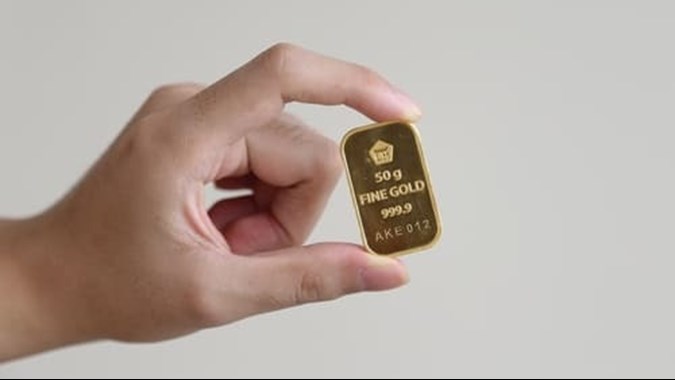 Harga Emas Antam Hari ini Stagnan di Rp1.319.000 per gram